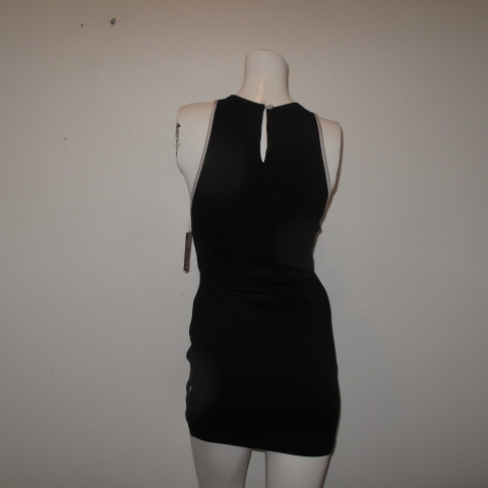 ASILIO-ON-THE-EDGE-DRESS-SLEEVELESS-BLACK - Picture 7 of 7